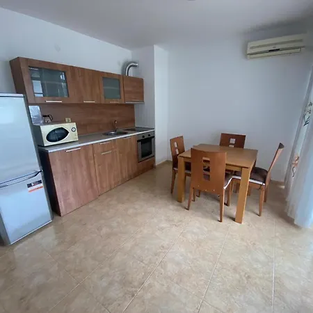 Piekny Apartament Z Widokiem Na Morze , Bulgaria Appartement Sveti Vlas